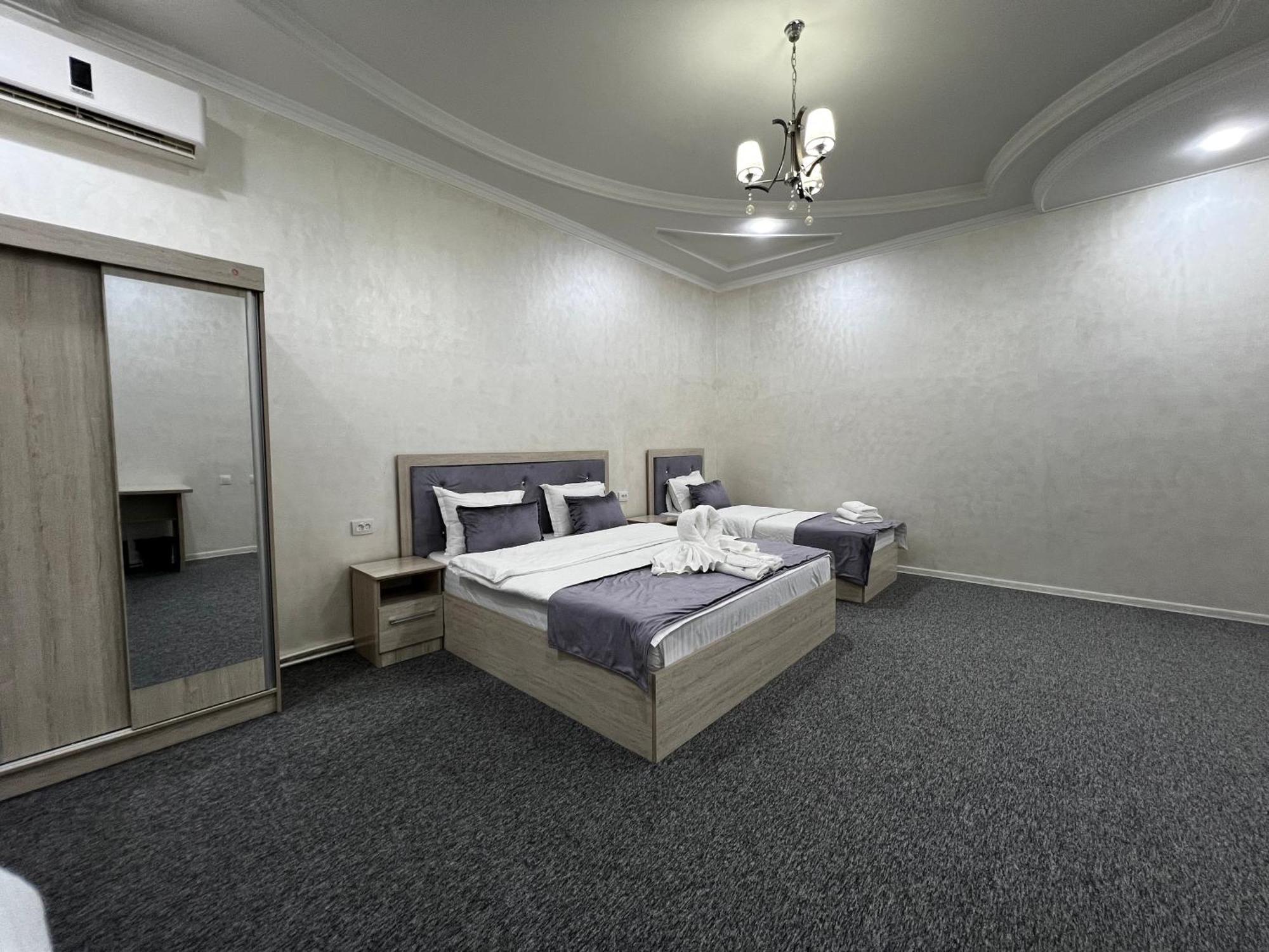 Art Tashkent Hotel Zewnętrze zdjęcie