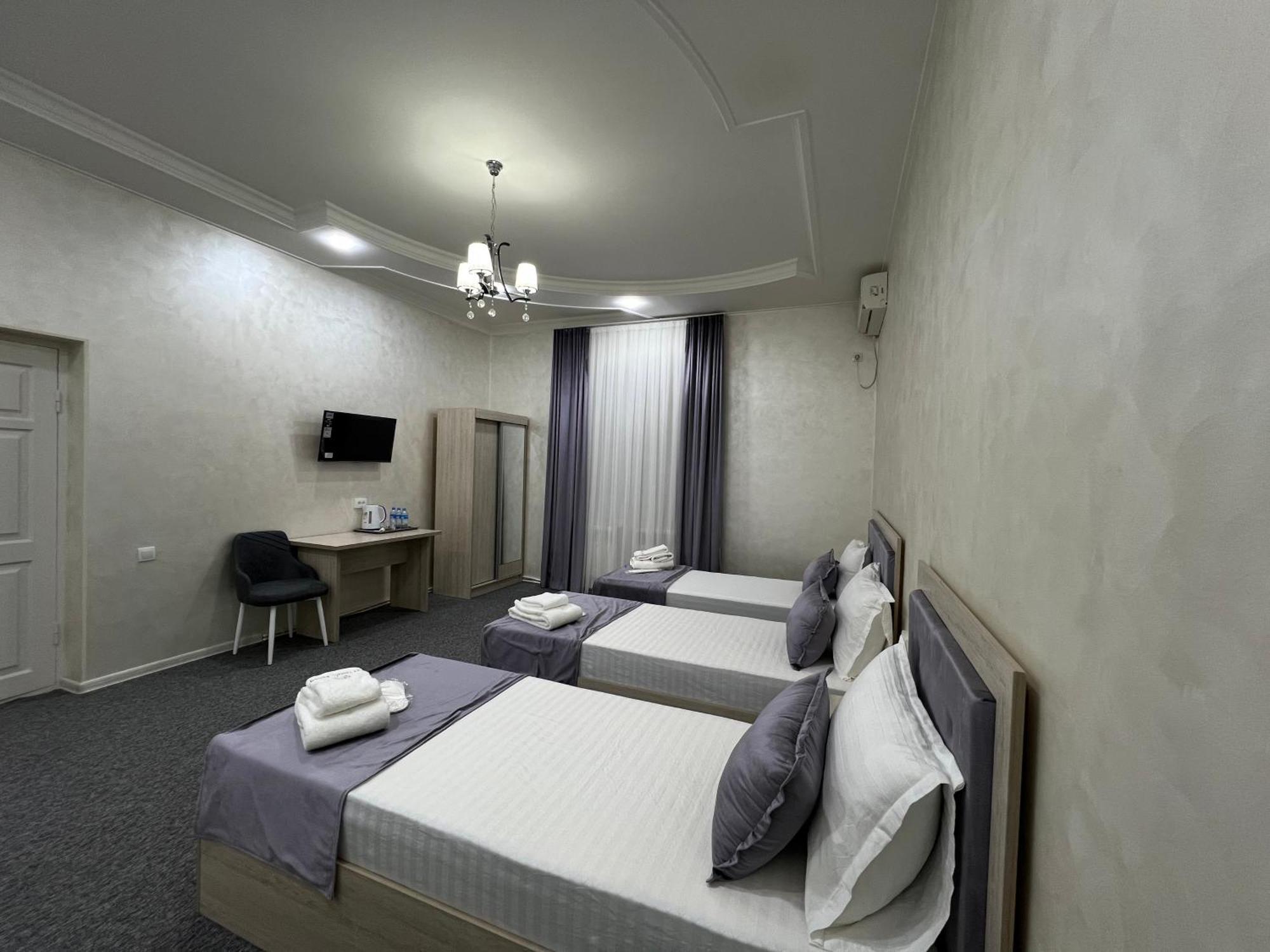 Art Tashkent Hotel Zewnętrze zdjęcie