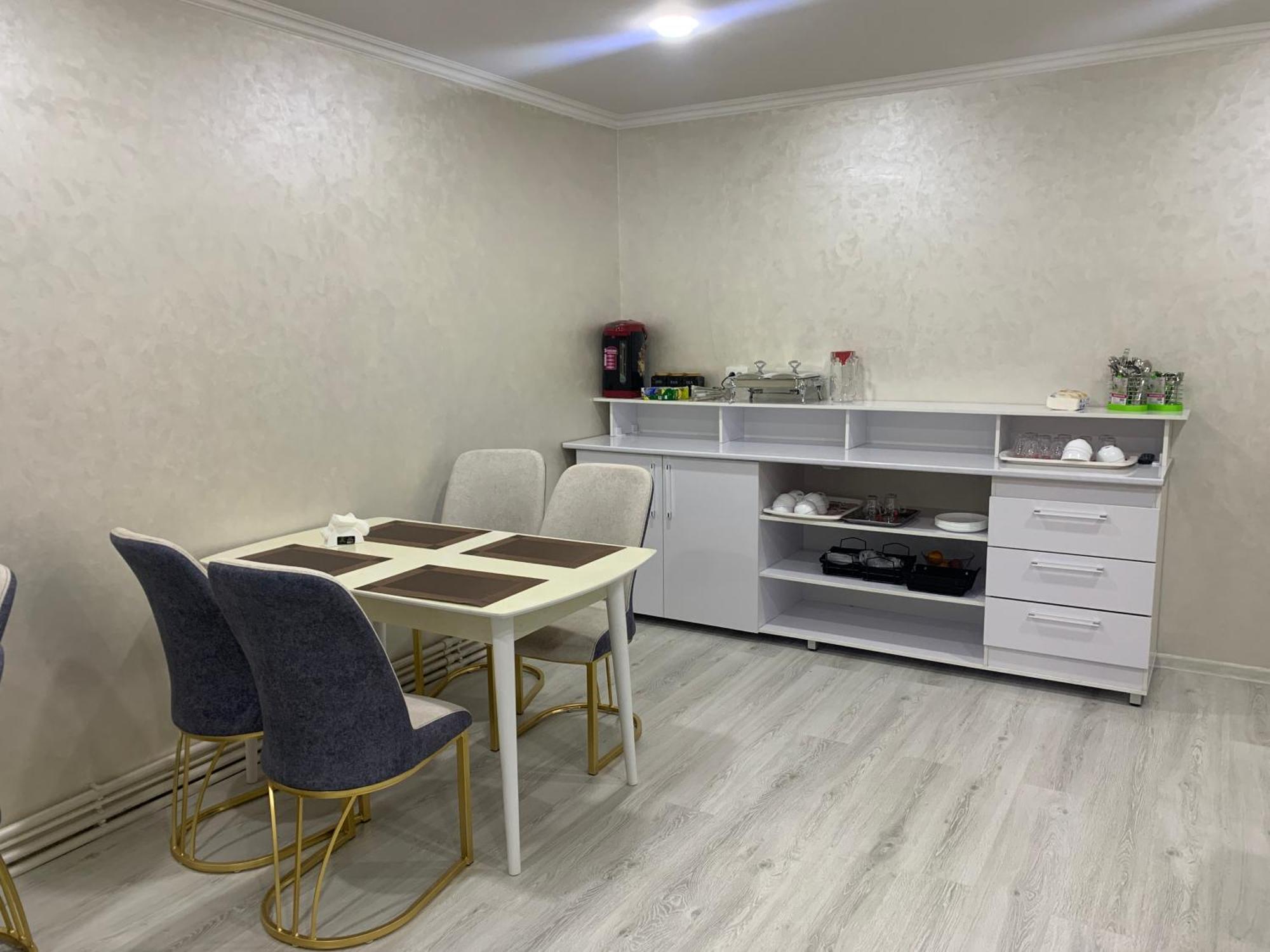 Art Tashkent Hotel Zewnętrze zdjęcie