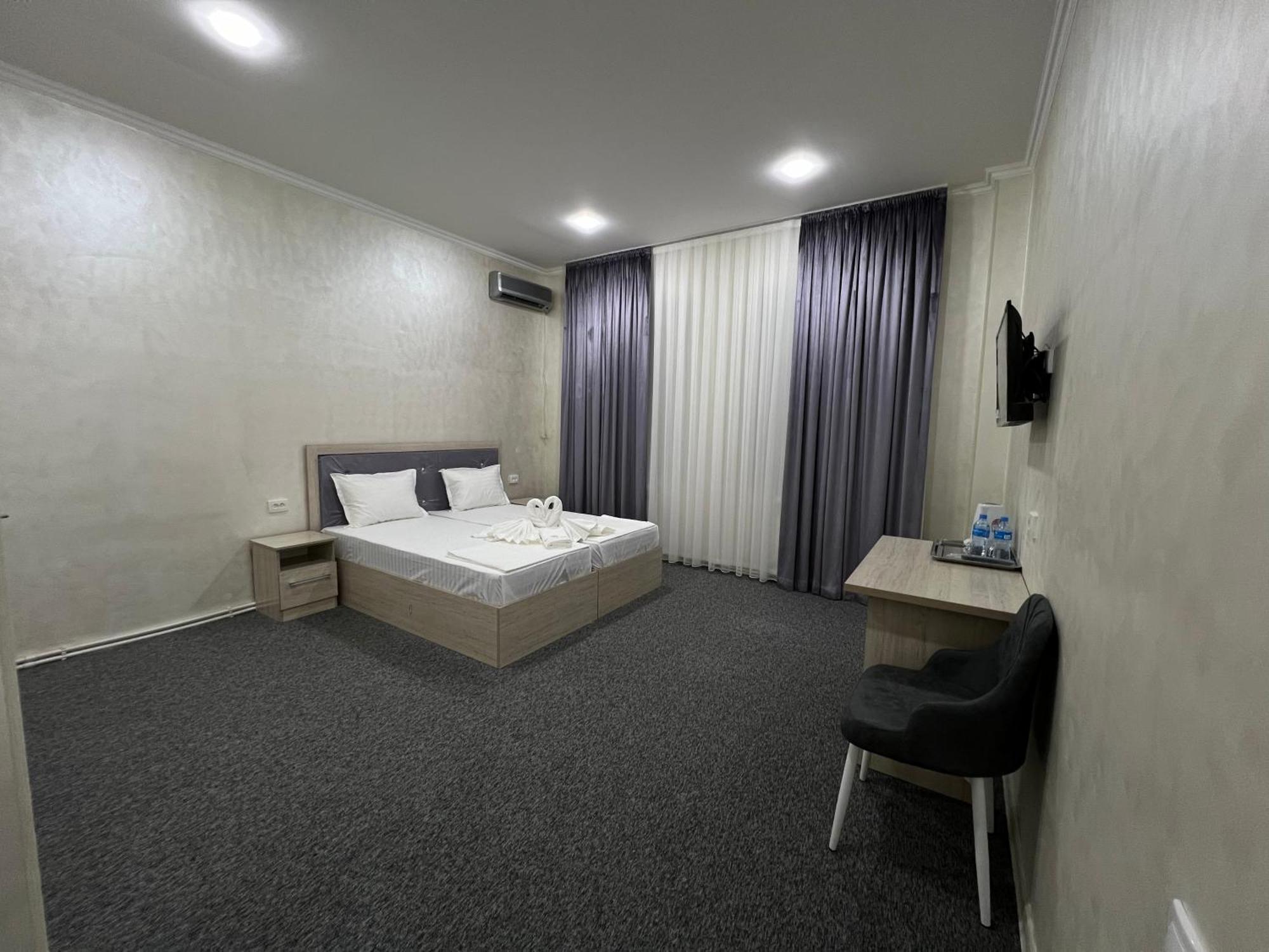 Art Tashkent Hotel Zewnętrze zdjęcie